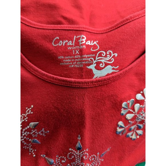Coral Bay Red and Silver Snowflake Embellished 3/4 Length Sleeve Top 1X - Picture 8 of 9